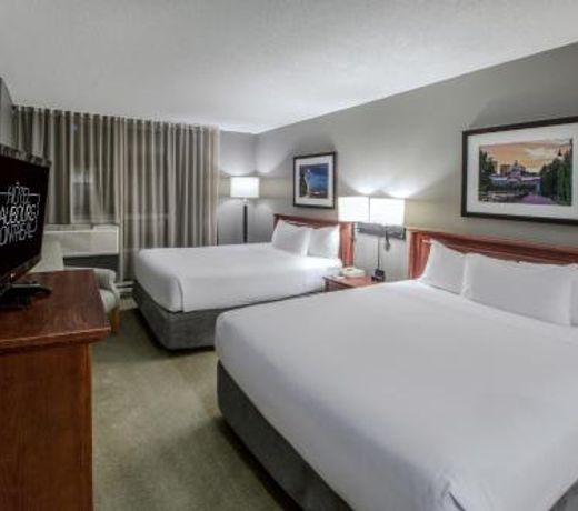 Hotel Faubourg Montreal Centre-Ville Downtown