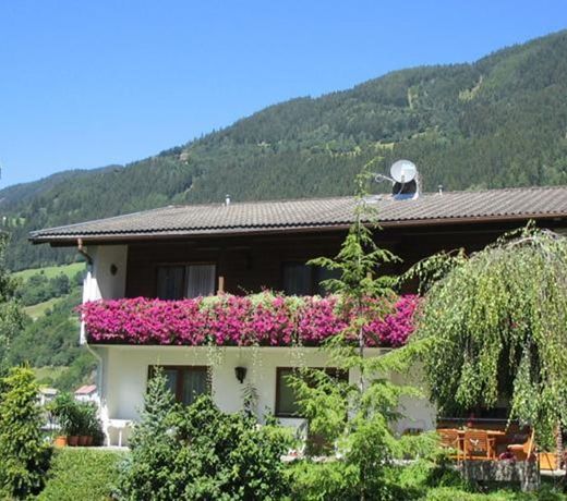 HAUS NEURURER