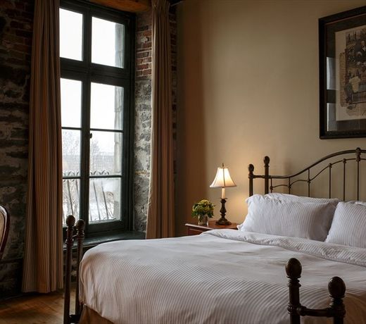 Auberge du Vieux Port by Gray Collection