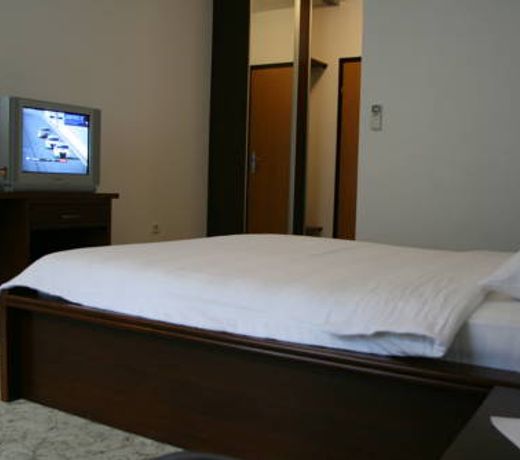 Motel MaksumiÄ
