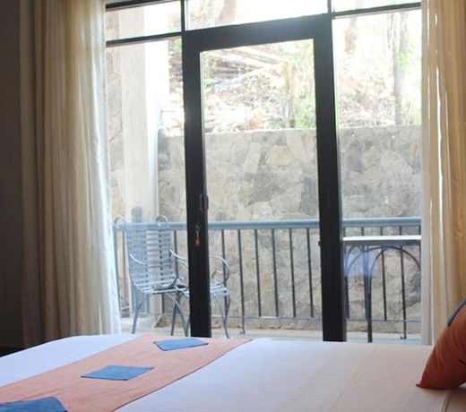 Oak Ray Ella Gap Hotel