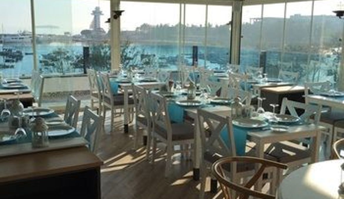 Tuzla Town Hotel