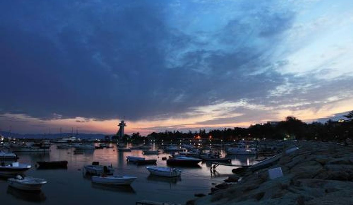 Tuzla Town Hotel