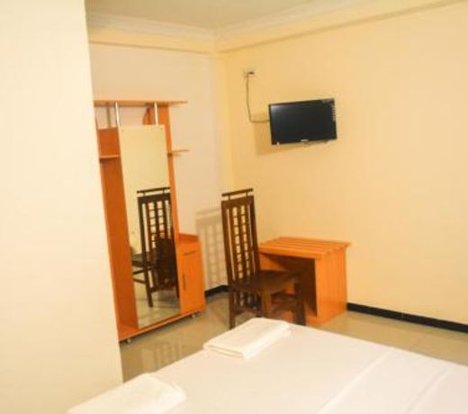 Saasha City Hotel