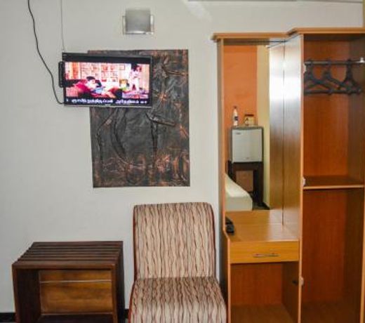 Saasha City Hotel