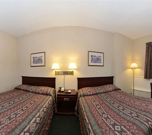 Motel 6-Moncton, NB