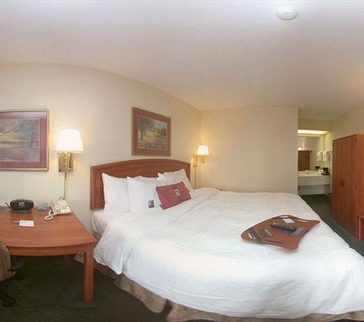 Hampton Inn & Suites by Hilton Moncton