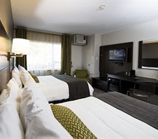 V Hotel & Suites