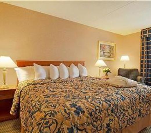 Holiday Inn - Mississauga Toronto West, an IHG Hotel