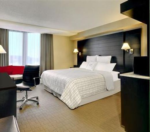 Four Points by Sheraton Mississauga Meadowvale