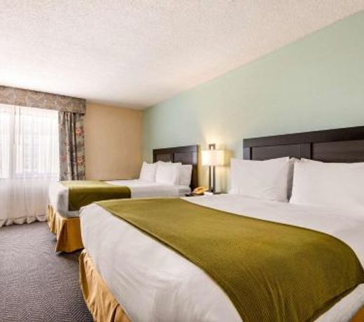 Quality Inn & Suites Toronto West 401-Dixie