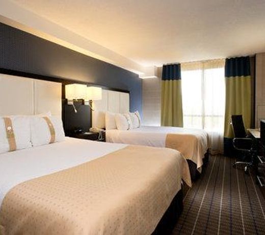 Holiday Inn & Suites Mississauga West - Meadowvale, an IHG Hotel