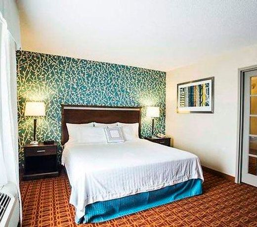 Fairfield Inn & Suites by Marriott Toronto Airport