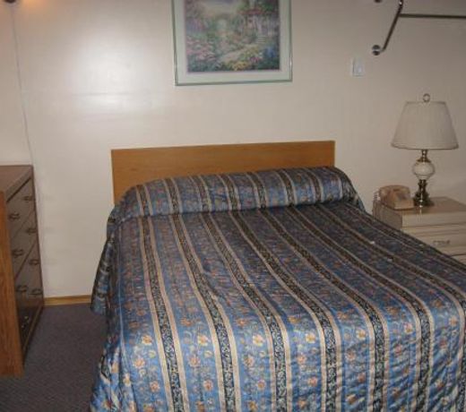 Pals Motel and RV Park