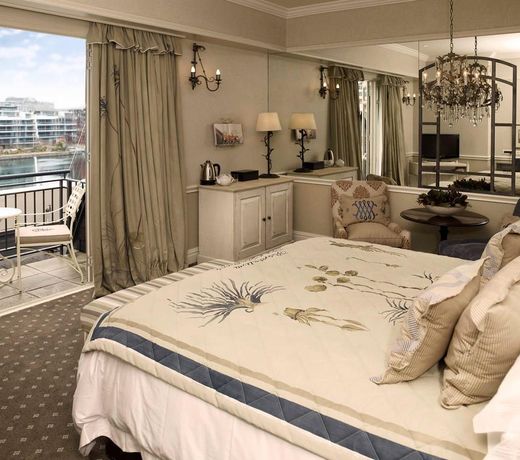 Cape Grace Hotel & Spa