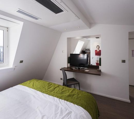 HÃ´tel Les Poteaux Carres