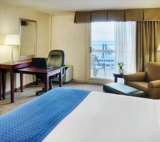 Holiday Inn Kingston - Waterfront, an IHG Hotel