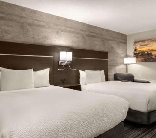 Days Inn by Wyndham Kingston