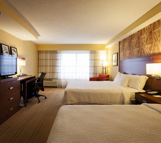 Courtyard by Marriott Kingston Highway 401