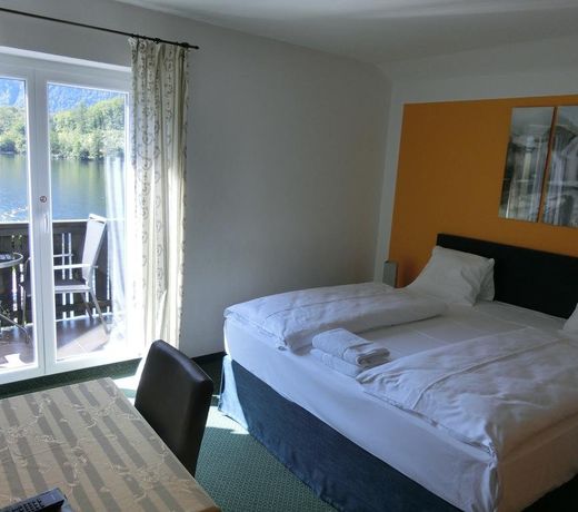 Hotel Haus Am See - Hallstatt Lake