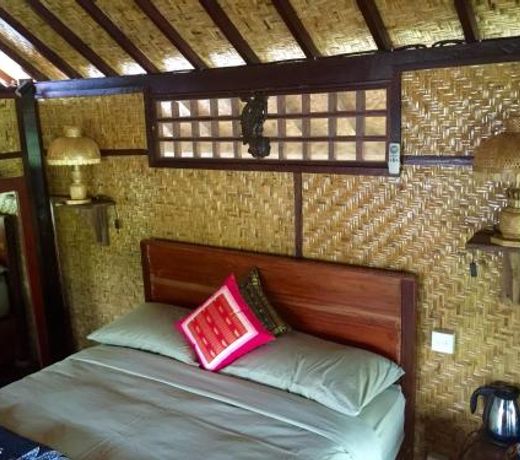Mahogany Cottage