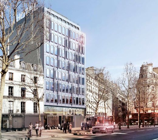 Renaissance Paris Republique Hotel & Spa