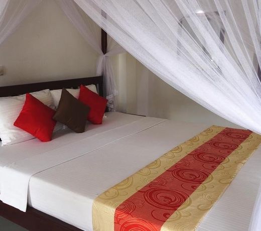 Hotel Corona Hikkaduwa