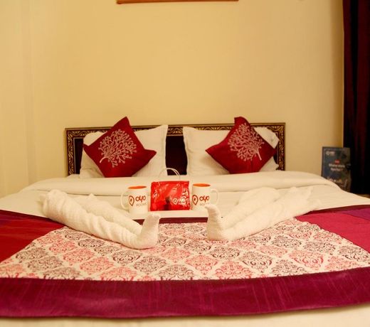Itsy By Treebo - Hotel Ashoka Grand
