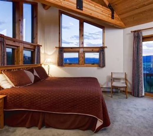 Ski Trail Lodge II