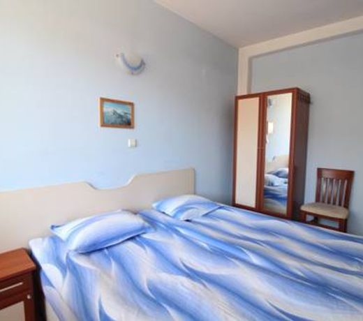 Red House Family Hotel