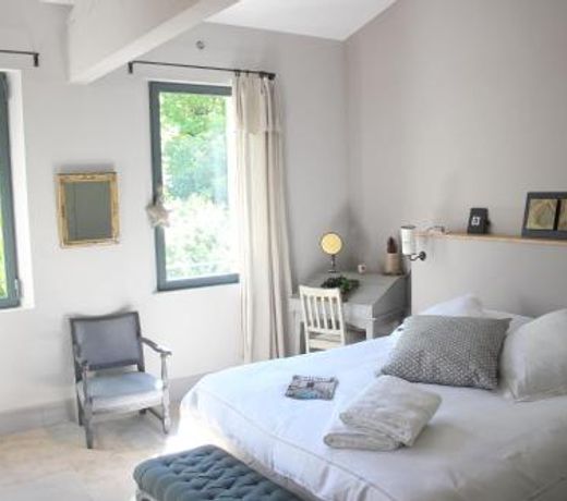 La Magnanerie de l'Isle B&B