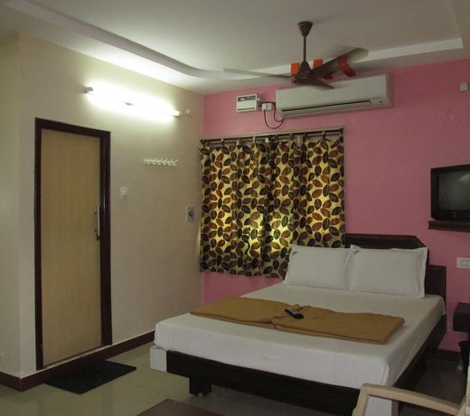 Hotel DKR residency