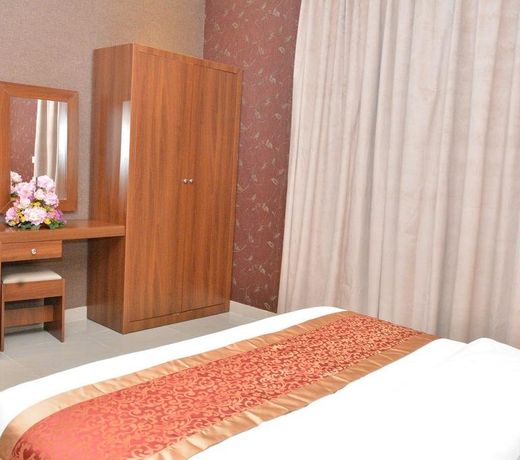 Judy Palace Hotel Suites