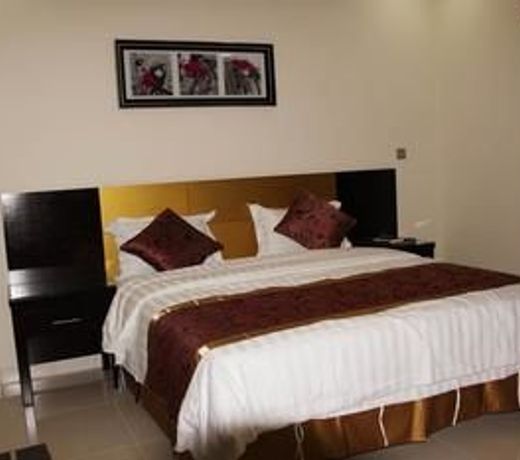 Aros Al Faisaliah Furnished Units
