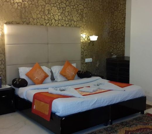 Hotel Valley View