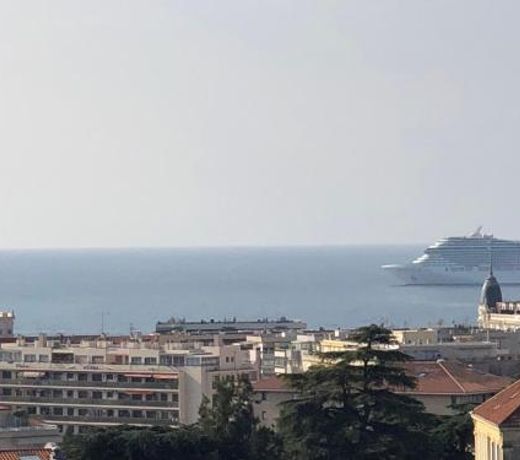 Cannes SEA & SKY