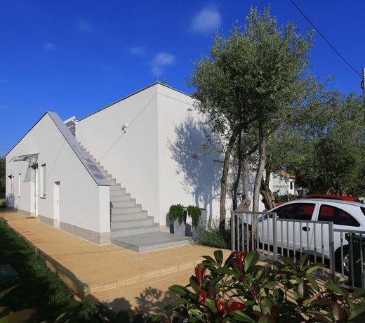 Villa Tea