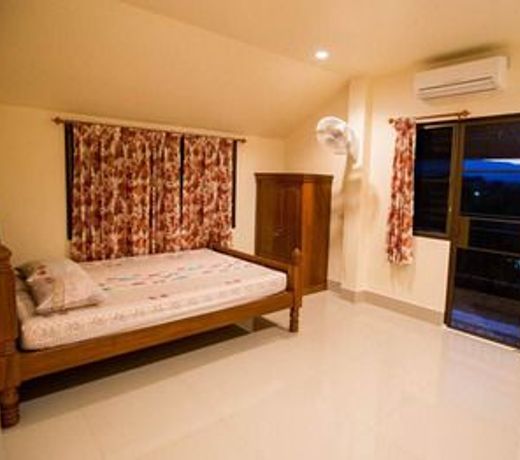 Suriyamanee House