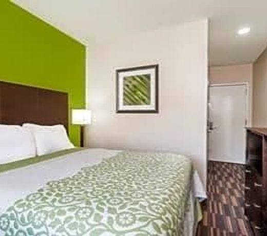Days Inn & Suites by Wyndham Jamaica JFK Airport