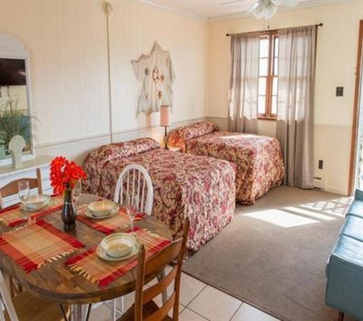 Oceanside Court by KEES Vacations