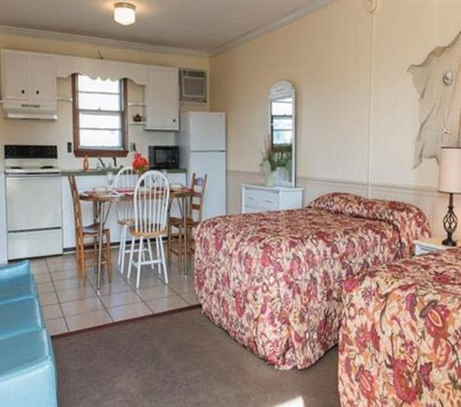 Oceanside Court by KEES Vacations