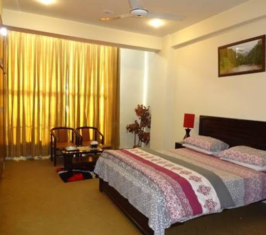 Divine Hotel