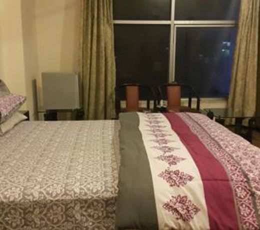 Divine Hotel