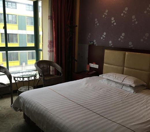 Yinhai Business Hotel