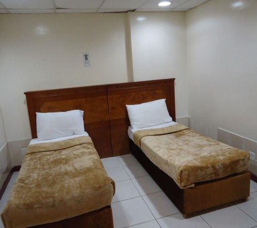 Al Mokhtara Golden Hotel