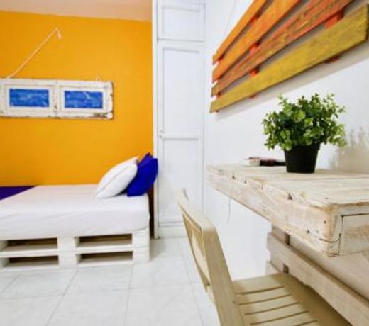 QuillaHost Guesthouse