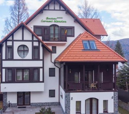 Pensiunea Carmen`s Mansion B