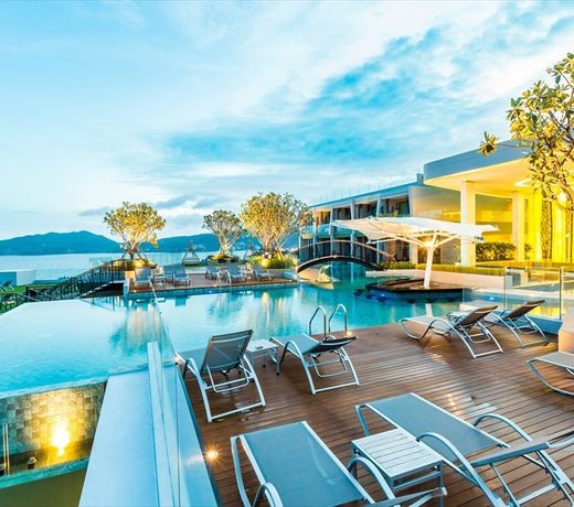 Crest Resort & Pool Villas - SHA Extra Plus