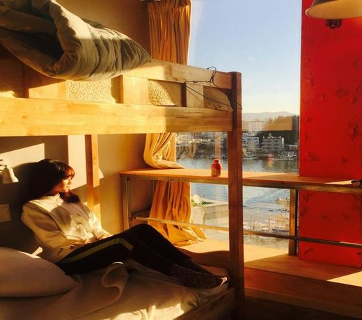 Life Guest House
