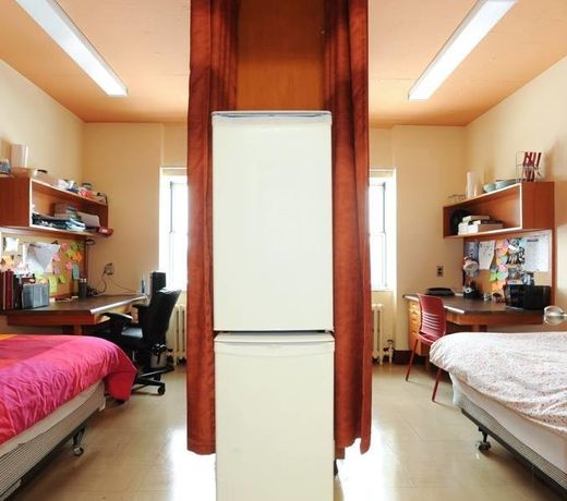 Residence Lalemant College Brebeuf